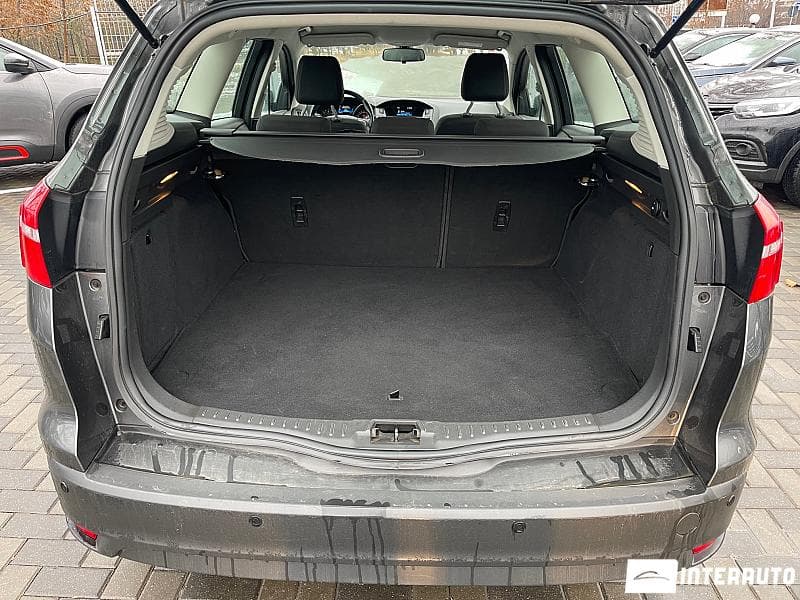 2018 Ford Focus — Miniatură 16