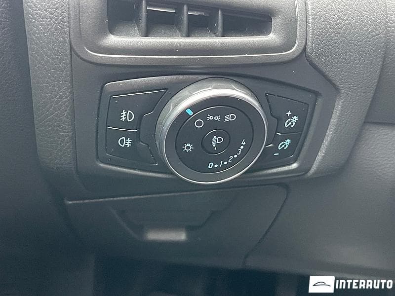 2018 Ford Focus — Miniatură 6