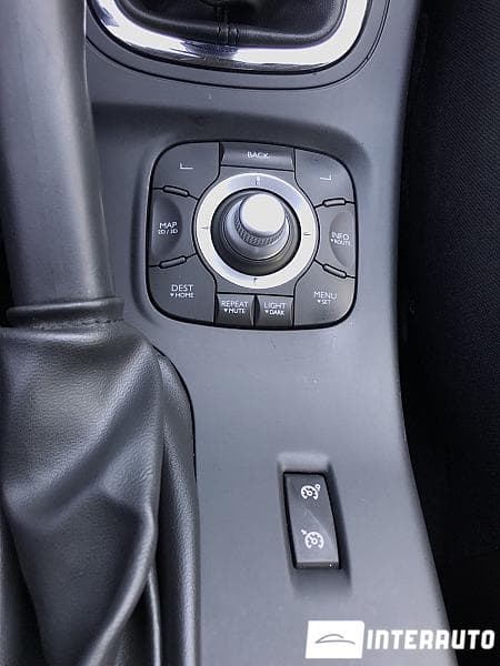 2012 Renault Megane — Miniatură 14