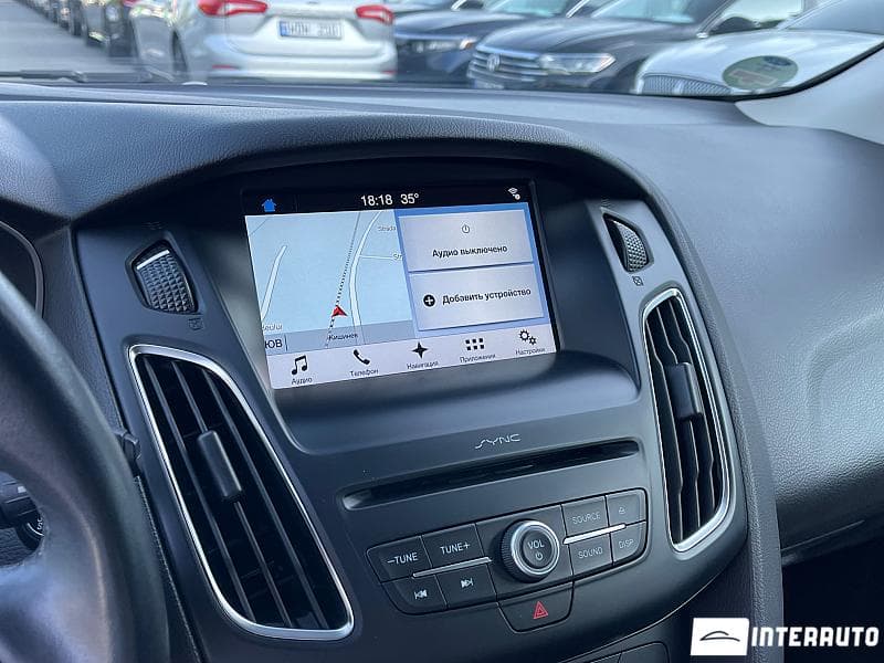 2016 Ford Focus — Miniatură 10