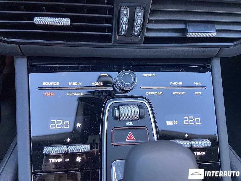 2022 Porsche Cayenne Coupe — Miniatură 22