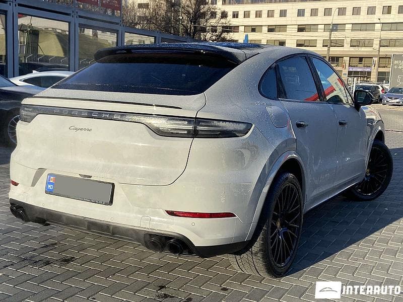 2022 Porsche Cayenne Coupe — Miniatură 3