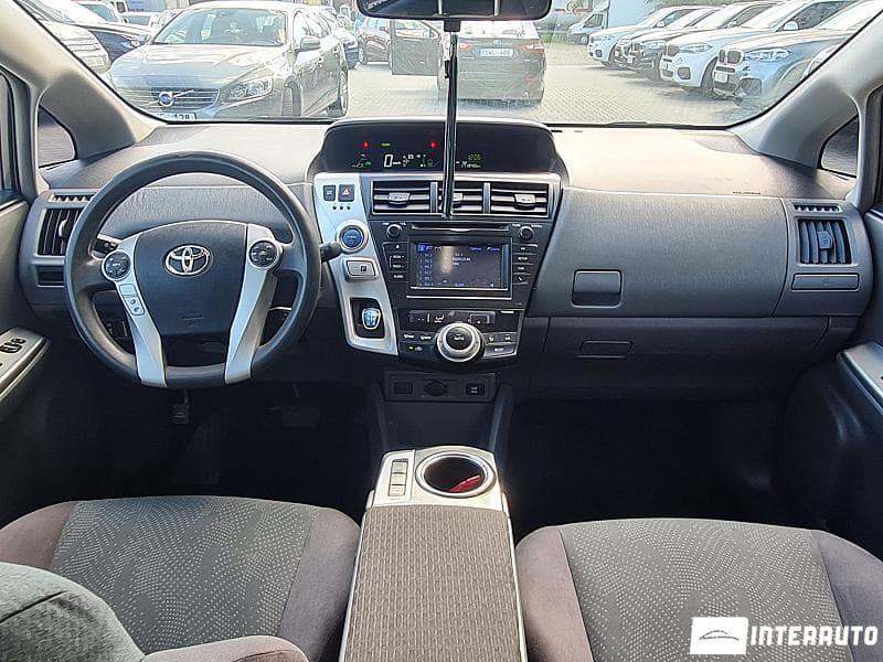2013 Toyota Prius Plus / V — Miniatură 10