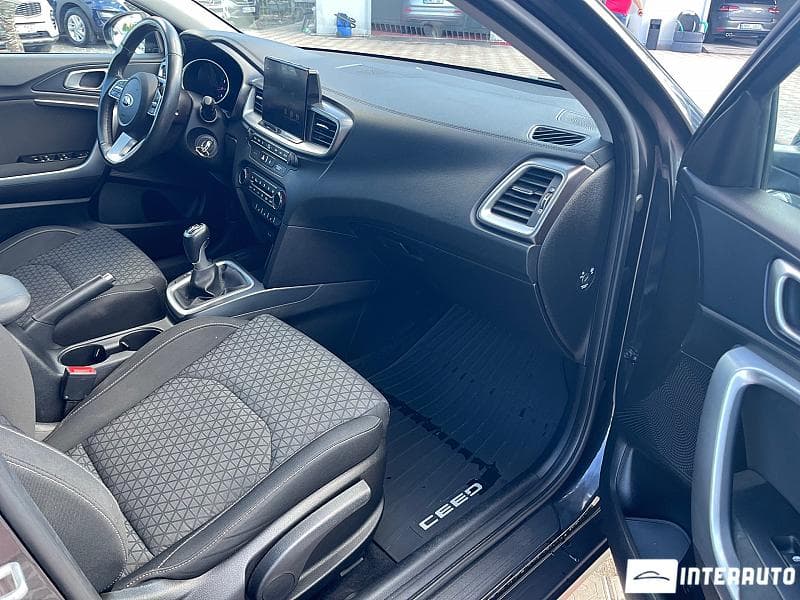 2019 Kia Ceed — Miniatură 13