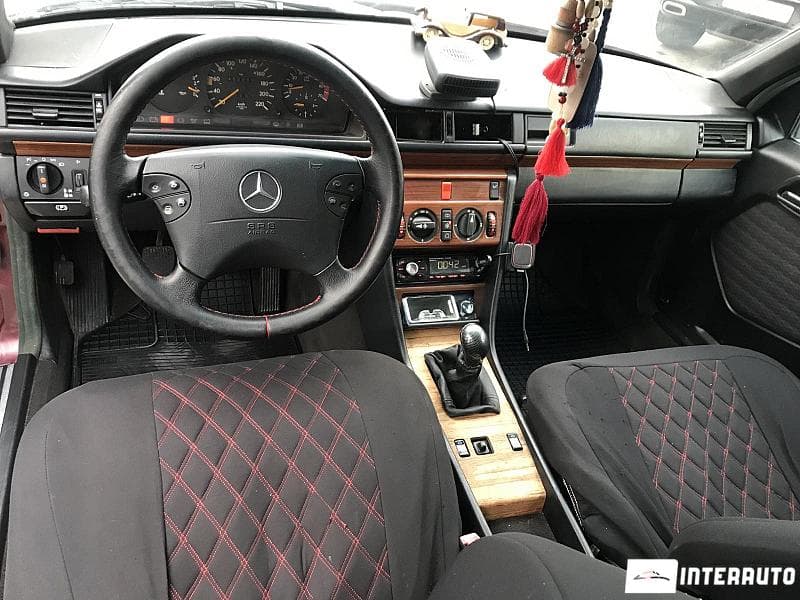1991 Mercedes E 200 — Miniatură 8