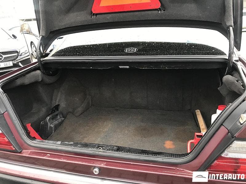 1991 Mercedes E 200 — Miniatură 16