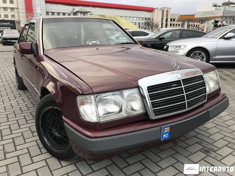 1991 Mercedes E 200 — Miniatură 2