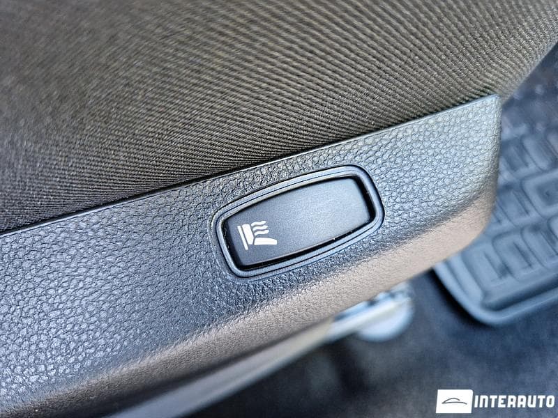2020 Dacia Duster — Miniatură 16