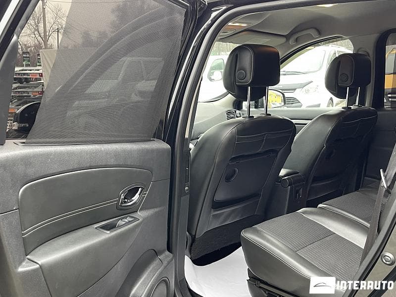 2012 Renault Grand Scenic — Miniatură 20