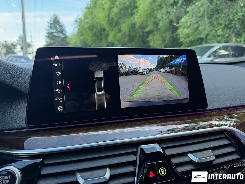 2017 BMW 540 — Miniatură 15