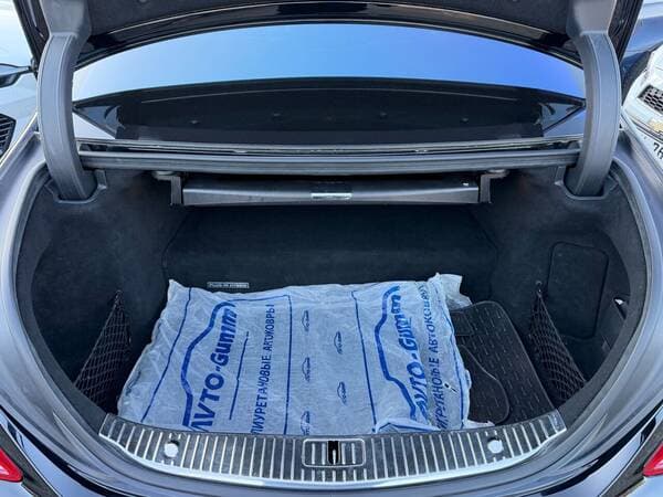 2015 Mercedes S 550e — Miniatură 23