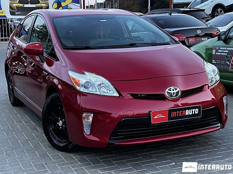 2011 Toyota Prius — Miniatură 3