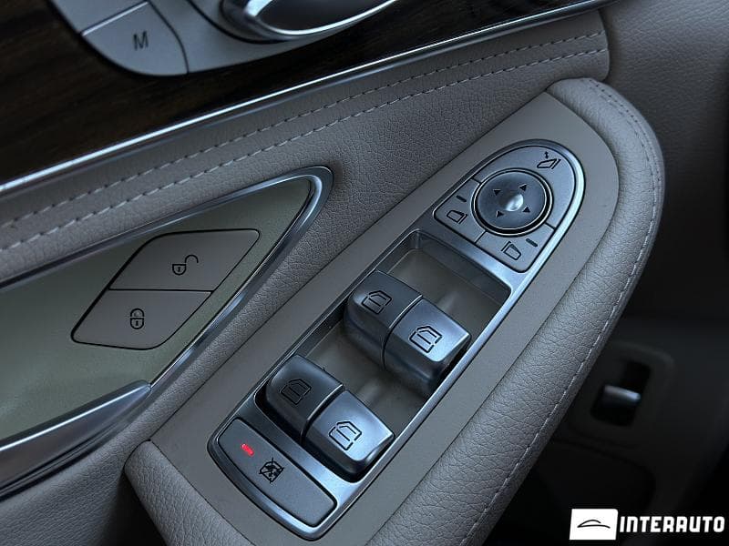 Mercedes C 300 2014 — Миниатюра 7