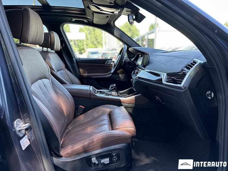 BMW X5 4.5e 2019 — Миниатюра 25