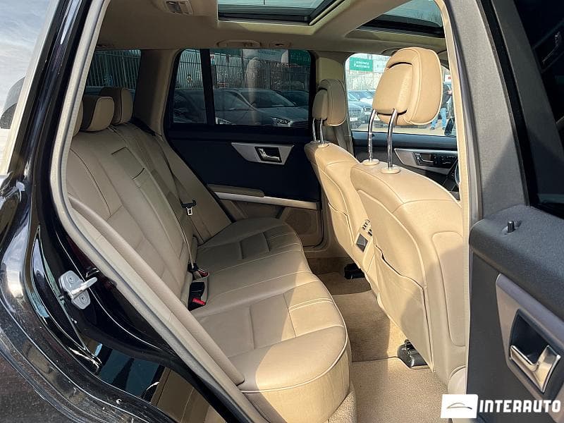 2010 Mercedes GLK 300 4MATIC — Miniatură 17