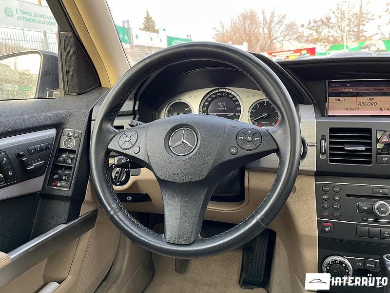 2010 Mercedes GLK 300 4MATIC — Miniatură 14
