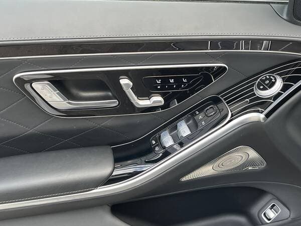 2022 Mercedes S 580e — Miniatură 17