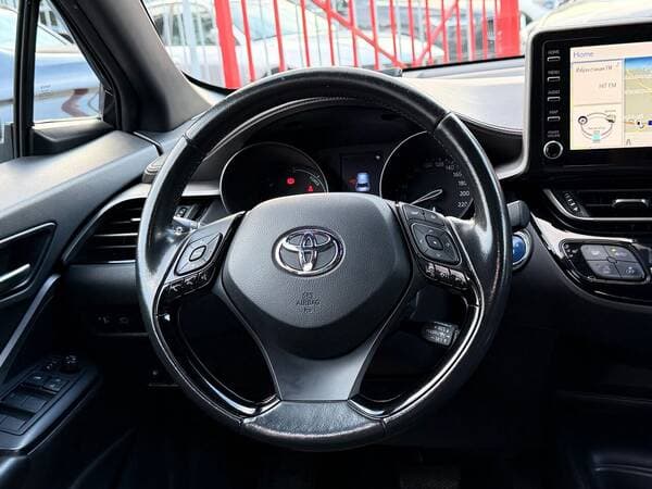 2021 Toyota C-HR — Miniatură 9
