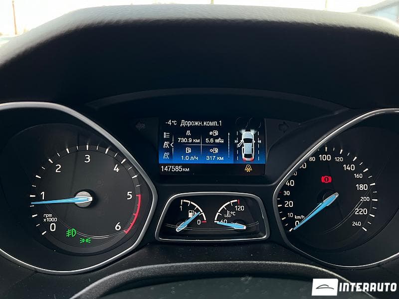 2017 Ford Focus — Miniatură 11