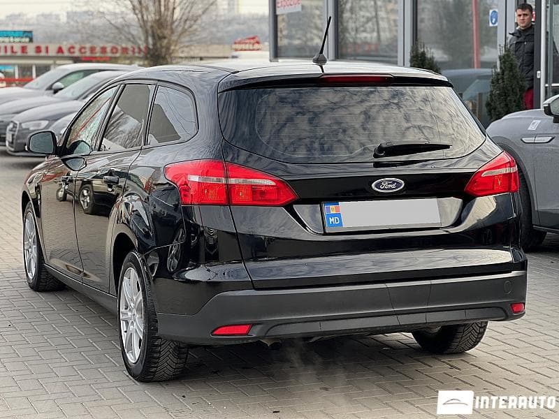 2017 Ford Focus — Miniatură 4