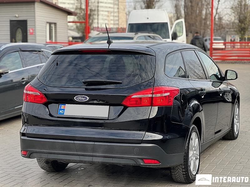 2017 Ford Focus — Miniatură 3