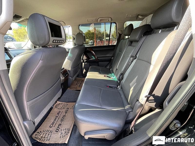 2012 Toyota Land Cruiser Prado — Miniatură 19
