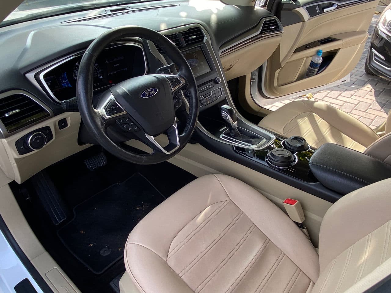 2016 Ford Fusion — Miniatură 6