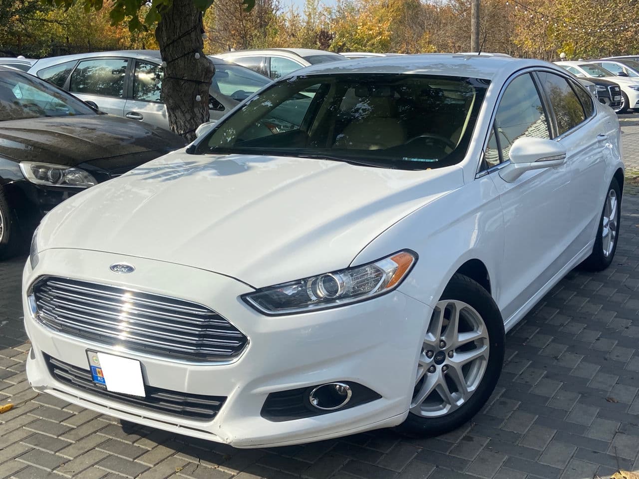 2016 Ford Fusion — Miniatură 2