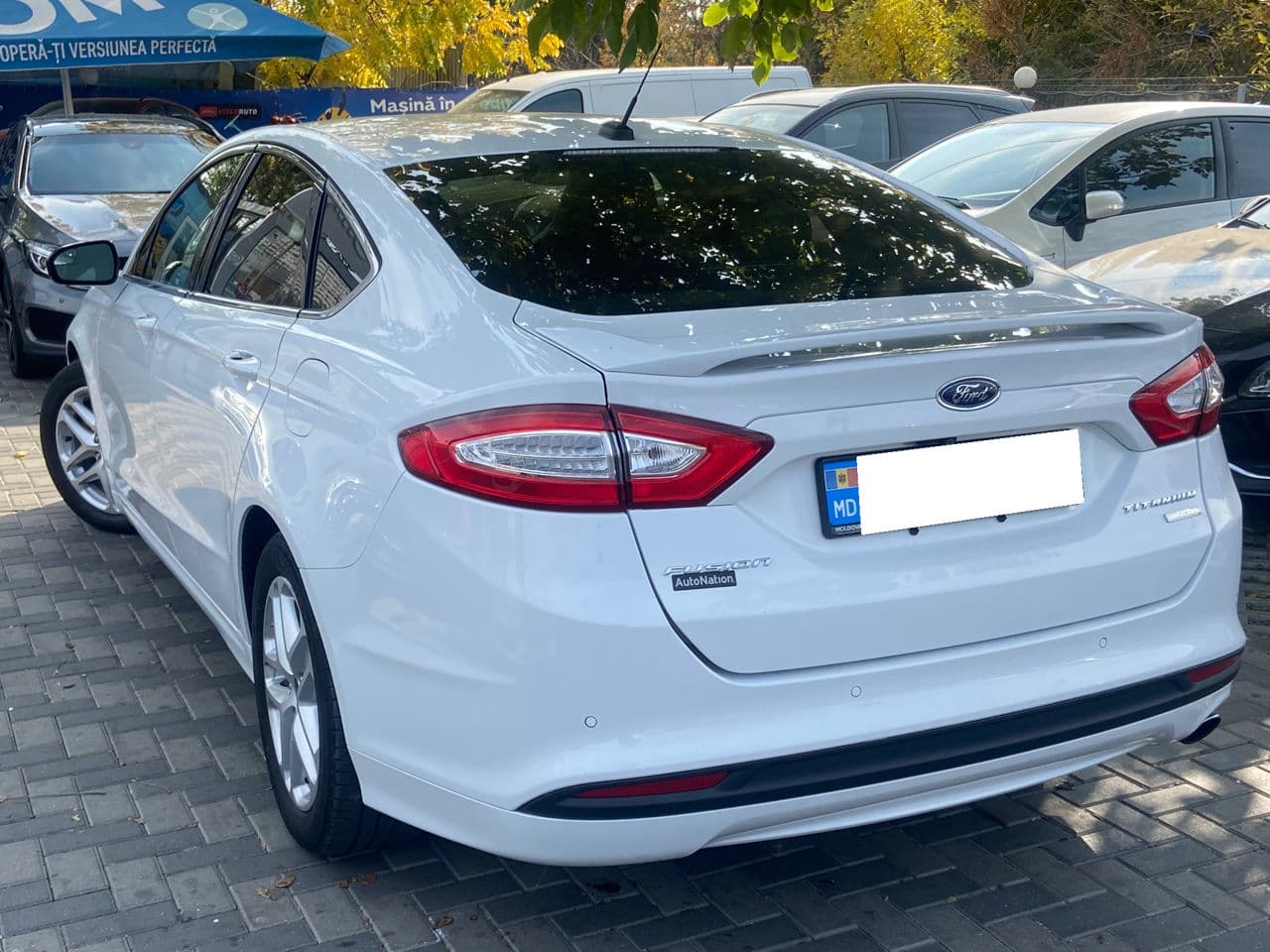2016 Ford Fusion — Miniatură 4