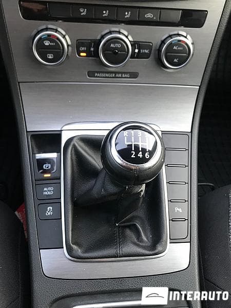 2012 Volkswagen Passat — Miniatură 15