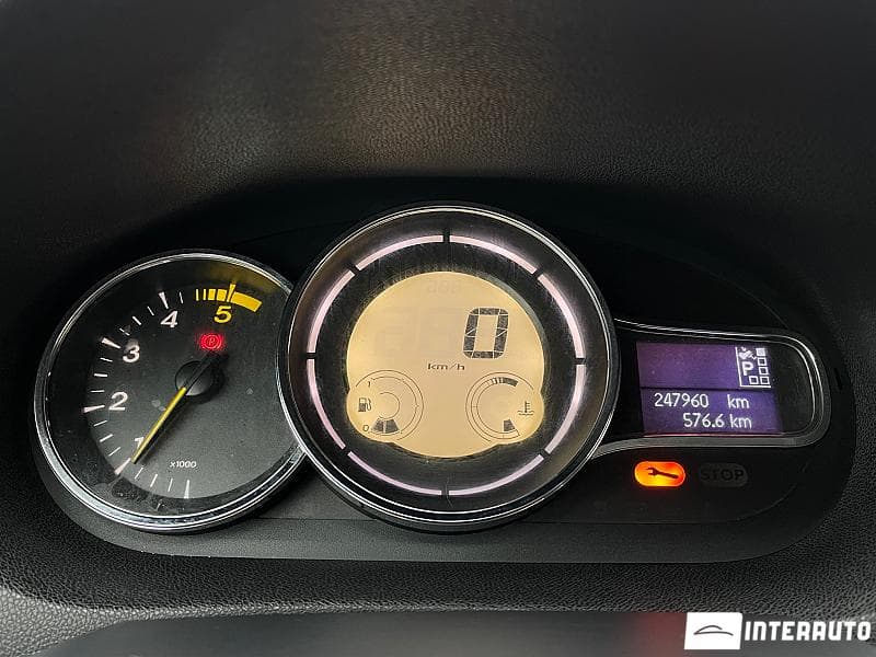 2011 Renault Megane — Miniatură 11