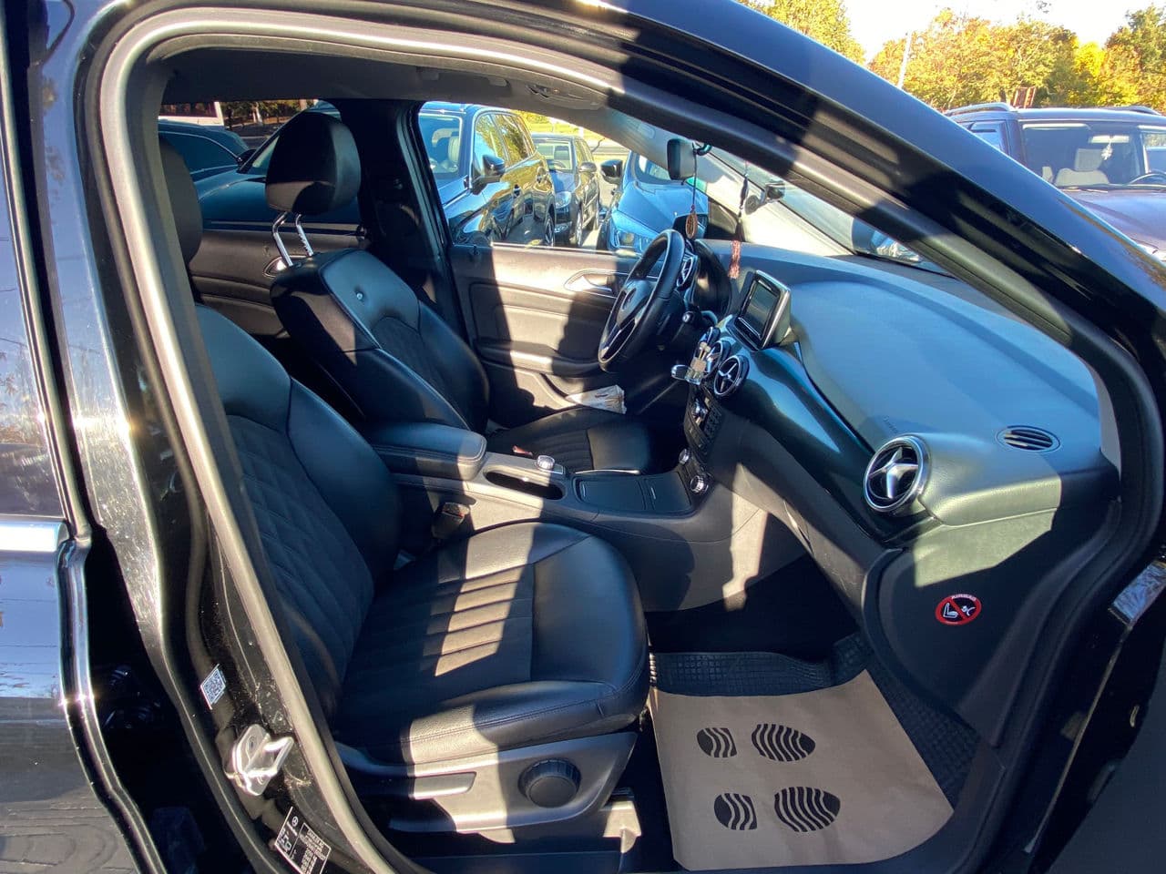 Mercedes B 200 2014 — Миниатюра 15