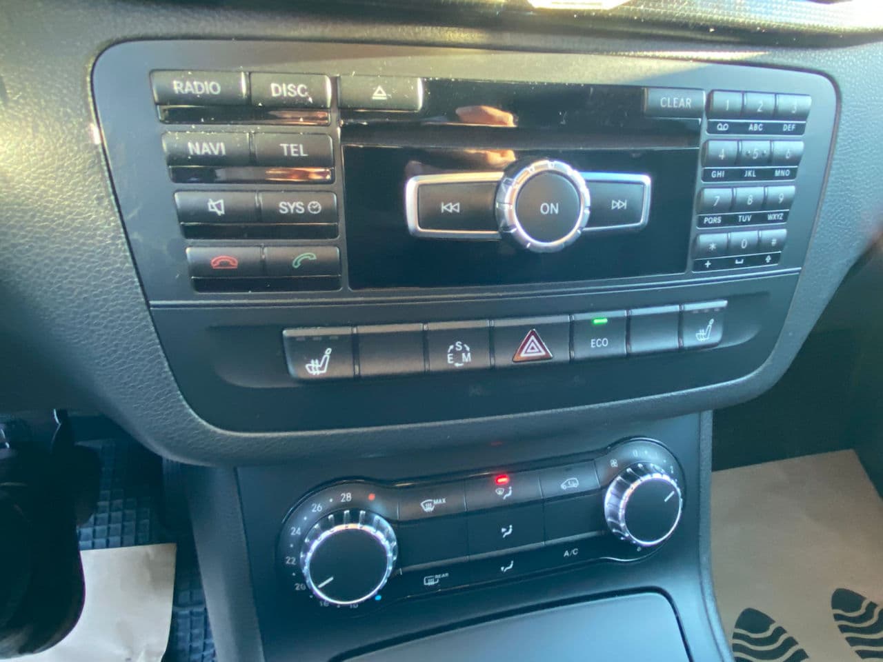 Mercedes B 200 2014 — Миниатюра 12