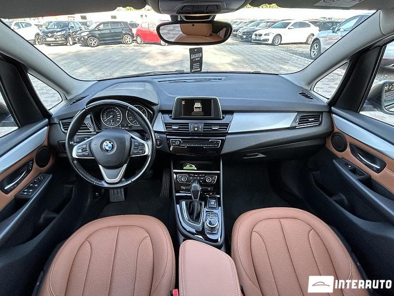 2016 BMW 216d — Miniatură 8