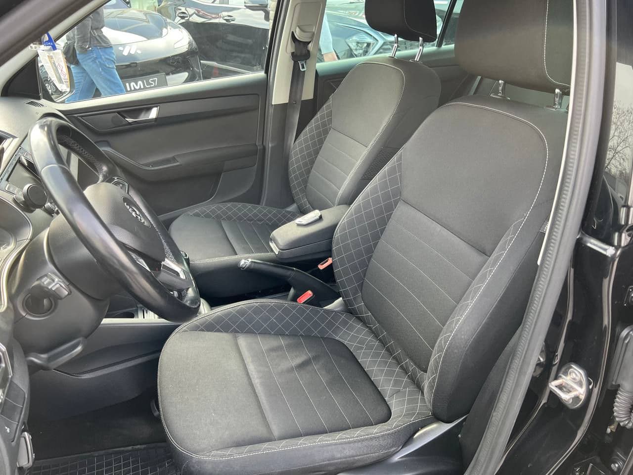 Skoda Fabia 2015 — Миниатюра 7