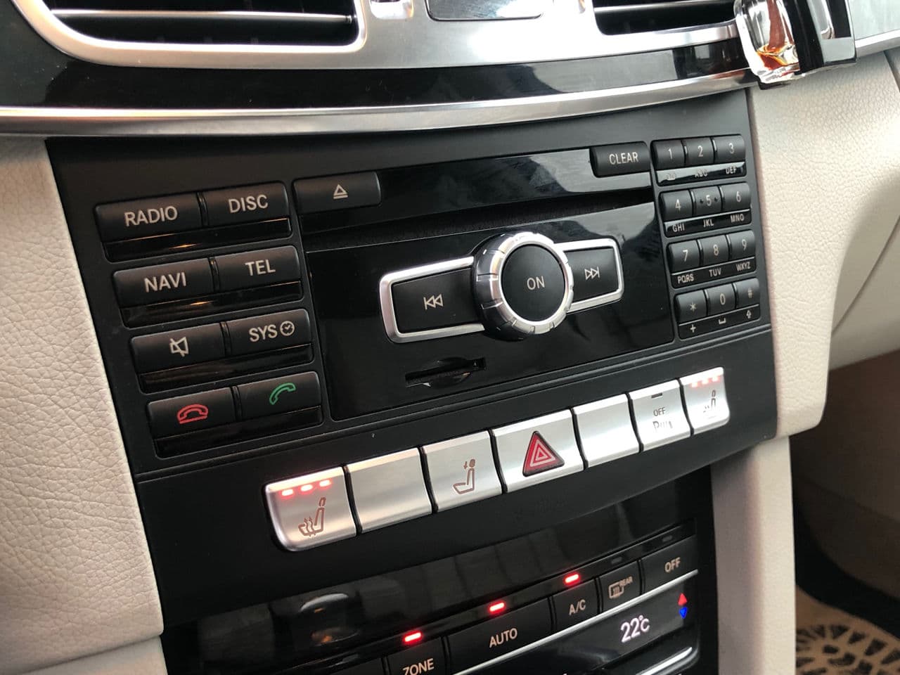 Mercedes E 300h 2013 — Миниатюра 9