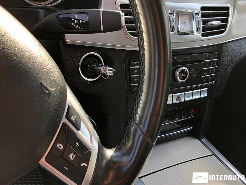 2015 Mercedes E 200 — Miniatură 11