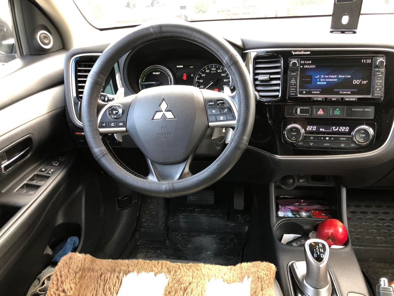 Mitsubishi Outlander 2013 — Миниатюра 13