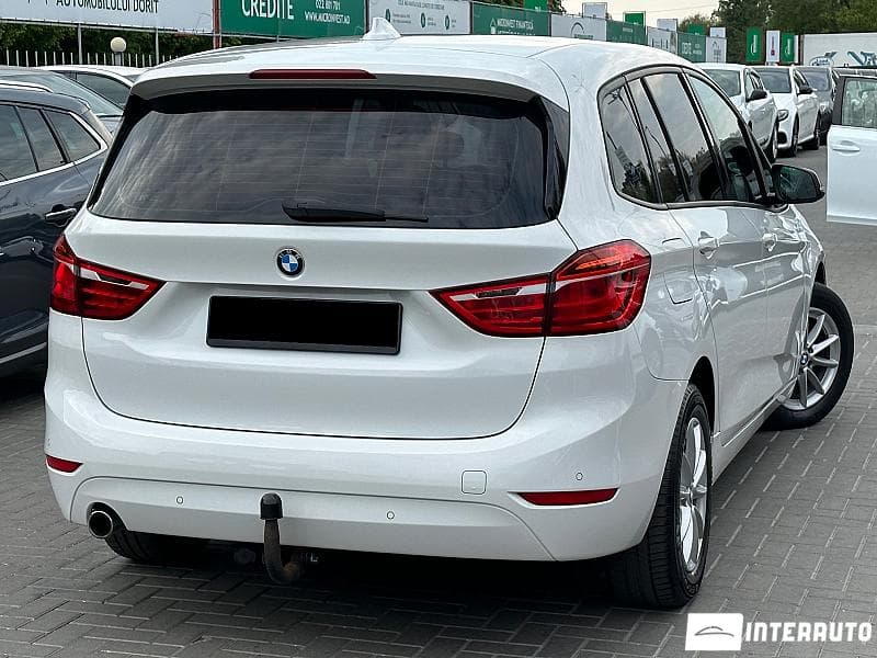 2015 BMW 216d — Miniatură 4