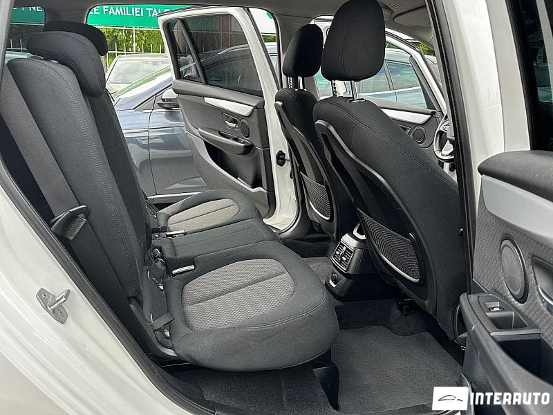 2015 BMW 216d — Miniatură 8
