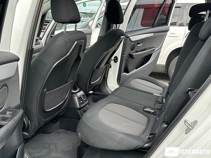 2015 BMW 216d — Miniatură 6