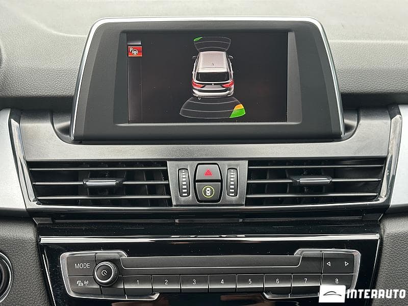 2015 BMW 216d — Miniatură 11