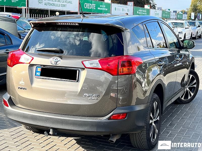 2015 Toyota Rav-4 — Miniatură 2