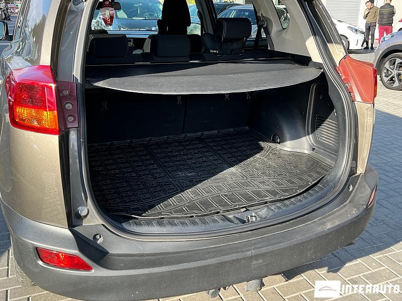2015 Toyota Rav-4 — Miniatură 18