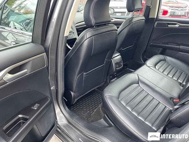2018 Ford Fusion — Miniatură 16