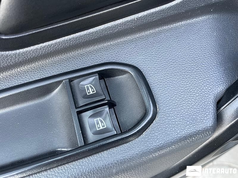 2018 Dacia Duster — Miniatură 8