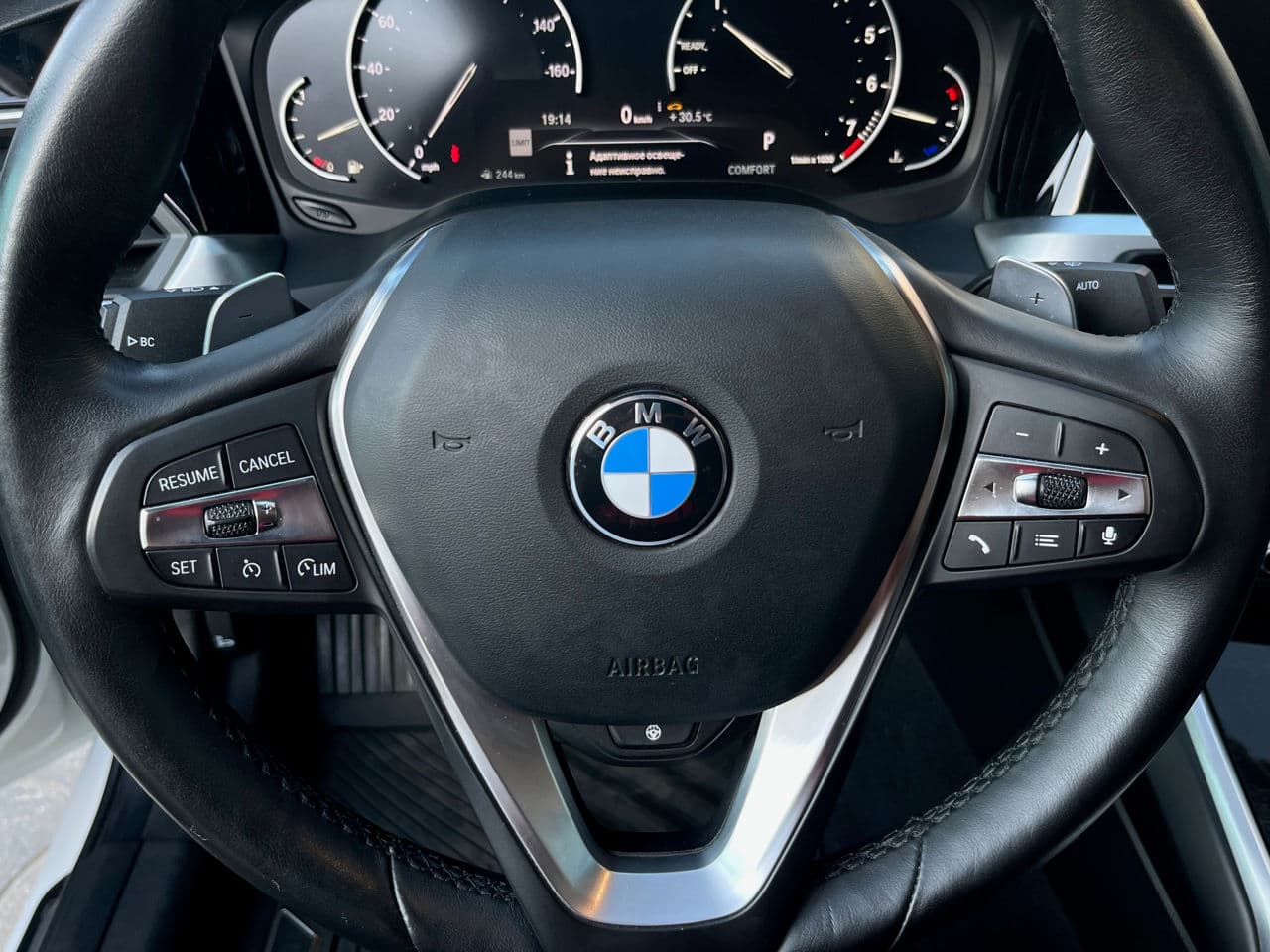 BMW 330 2020 — Миниатюра 12