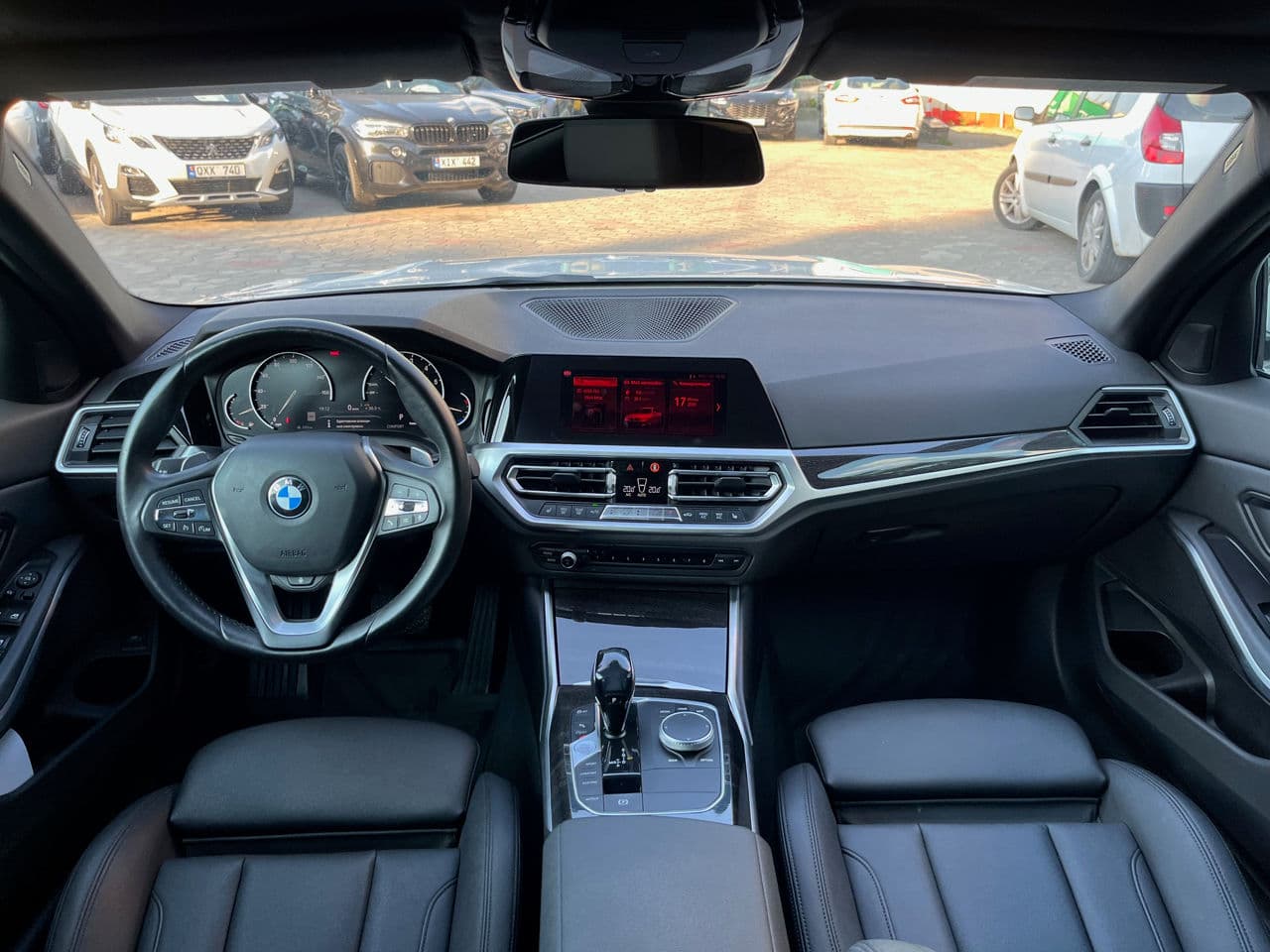 BMW 330 2020 — Миниатюра 10