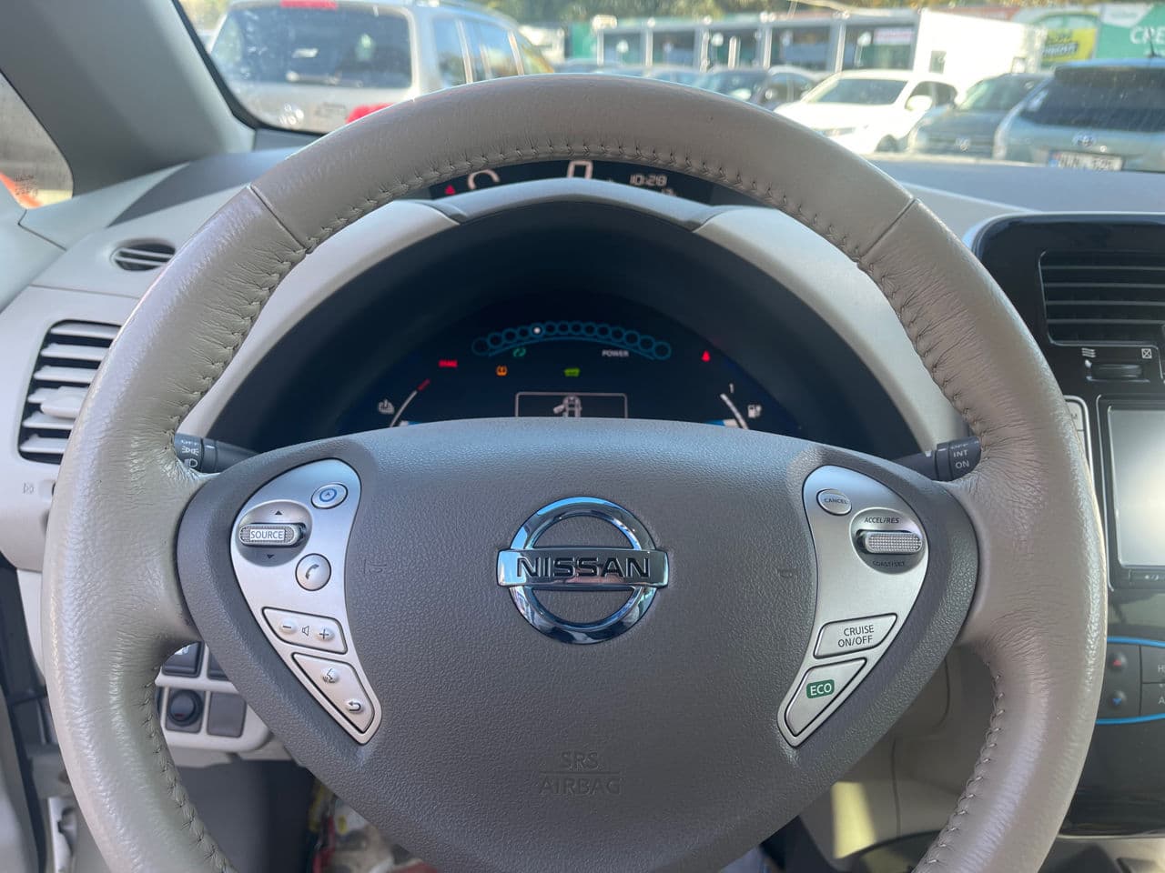 Nissan Leaf 2013 — Миниатюра 7