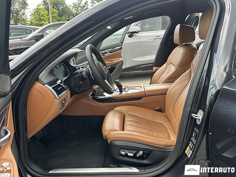 BMW 740e 2017 — Миниатюра 5